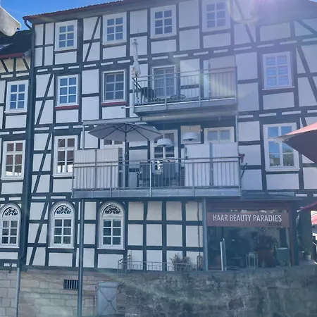 Ueber Der Bruecke